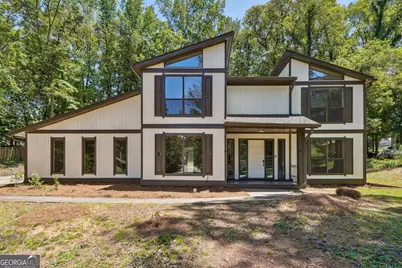 5249 Golf Valley Way, Stone Mountain, GA 30088 - Photo 2