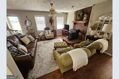 1234 SE Sunset Drive, Winder, GA 30680 - Photo 4