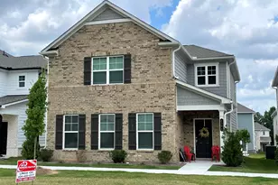 4304 Magpie Dr, Hoschton, GA 30548 - Photo 1