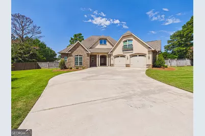 309 Bridgehampton Way, Perry, GA 31069 - Photo 2