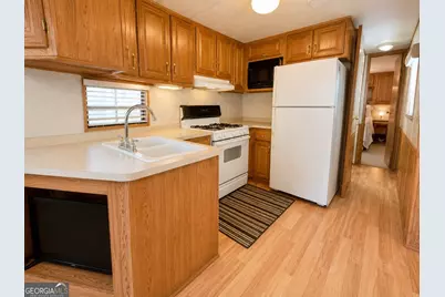 110 Admiral Drive, Hartwell, GA 30643 - Photo 4