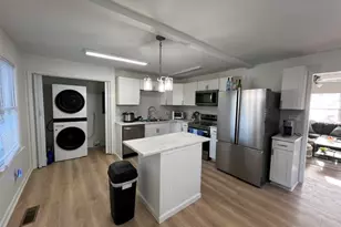 401 Wilkinson St N, Milledgeville, GA 31061 - Photo 2