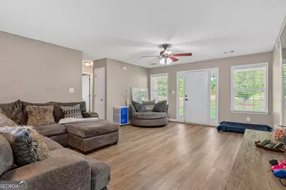 150 Cottonwood Trail, Jackson, GA 30233 - Photo 6