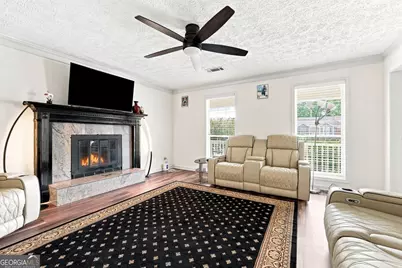 932 Sugar Meadow Lane, Sugar Hill, GA 30518 - Photo 6