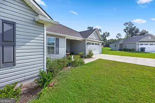 1050 Mary Nell Ct, Valdosta, GA 31601 - Photo 4