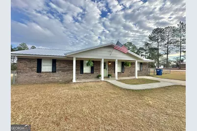 72 W Tenth Street, McRae-Helena, GA 31037 - Photo 1