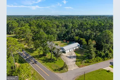 614 N Victory Drive, Lyons, GA 30436 - Photo 4