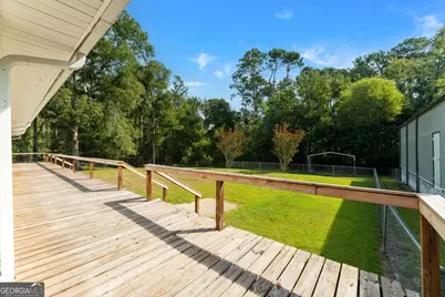 614 N Victory Drive, Lyons, GA 30436 - Photo 30