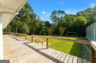 614 N Victory Dr, Lyons, GA 30436 - Photo 30
