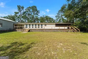 614 N Victory Dr, Lyons, GA 30436 - Photo 24