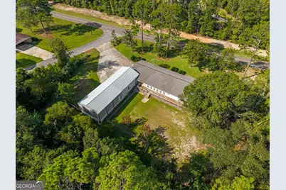 614 N Victory Drive, Lyons, GA 30436 - Photo 6