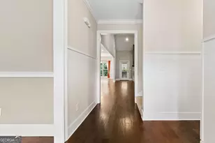 1031 Greenwood Cir, Madison, GA 30650 - Photo 4