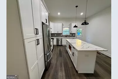 74 SW Joseph E Lowery Boulevard, Atlanta, GA 30314 - Photo 10