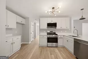 949 Redan Trce, Stone Mountain, GA 30088 - Photo 30