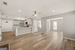 949 Redan Trce, Stone Mountain, GA 30088 - Photo 10