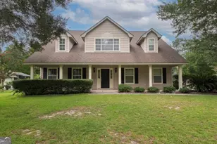 808 Riverview Dr E, Saint Marys, GA 31558 - Photo 1