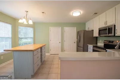 808 Riverview Drive E, Saint Marys, GA 31558 - Photo 16