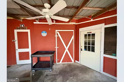 9 S Cromartie Street, Hazlehurst, GA 31539 - Photo 58