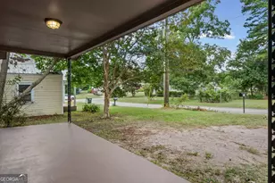 106 Grady St, Griffin, GA 30223 - Photo 4