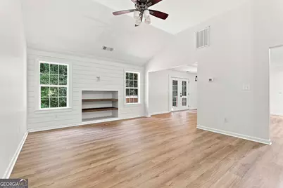 677 Al Roberts Road, Senoia, GA 30276 - Photo 10