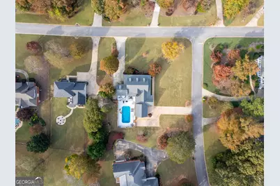4604 Midlands Green, Flowery Branch, GA 30542 - Photo 8