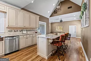 4604 Midlands Green, Flowery Branch, GA 30542 - Photo 28