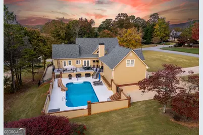 4604 Midlands Green, Flowery Branch, GA 30542 - Photo 2