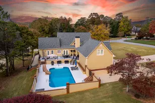 4604 Midlands Green, Flowery Branch, GA 30542 - Photo 2