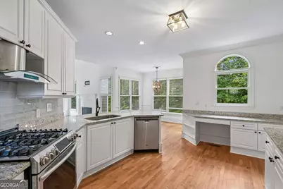 905 Yosemite Drive, Suwanee, GA 30024 - Photo 2