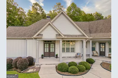 415 Vanderbilt Parkway, Newnan, GA 30265 - Photo 1