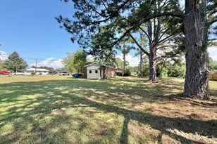 36 Strozier St, McRae-Helena, GA 31055 - Photo 20