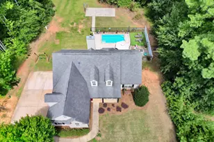 309 Helena Pl, McDonough, GA 30252 - Photo 2
