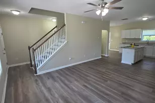 165 Charlotte Dr, Statham, GA 30666 - Photo 2