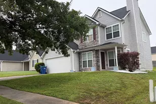 5445 Hilltop Pass, Fairburn, GA 30213 - Photo 1