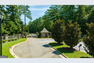 153 Camden Trace, Macon, GA 31210 - Photo 2