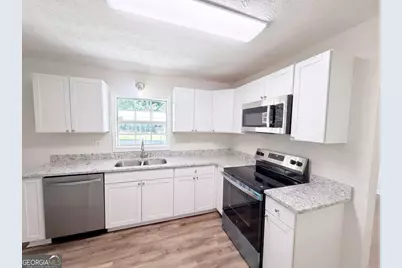 467 Oak Way, Lawrenceville, GA 30046 - Photo 2