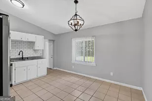 239 Pointe S Dr, Hinesville, GA 31313 - Photo 14