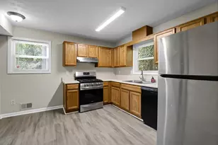 1229 Creek Forest Ct NW, Conyers, GA 30012 - Photo 12