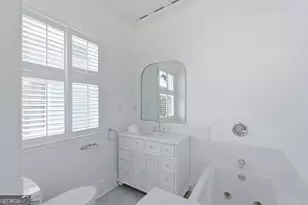207 E Gwinnett St, Savannah, GA 31401 - Photo 46