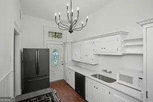 207 E Gwinnett St, Savannah, GA 31401 - Photo 50