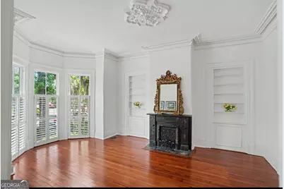 207 E Gwinnett Street, Savannah, GA 31401 - Photo 12