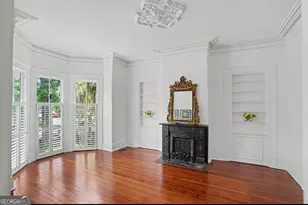 207 E Gwinnett St, Savannah, GA 31401 - Photo 12