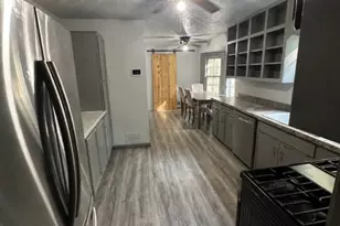 3410 Quinn Ridge Dr, Snellville, GA 30039 - Photo 6