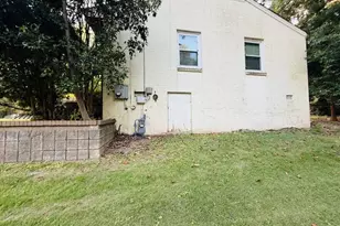 2344 Howell Mill Rd NW, Atlanta, GA 30318 - Photo 40