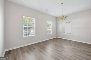 4060 Robin Cir, Atlanta, GA 30349 - Photo 8