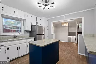 5686 Skyland Dr, Forest Park, GA 30297 - Photo 14