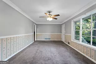 5686 Skyland Dr, Forest Park, GA 30297 - Photo 4