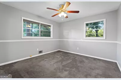 5686 Skyland Drive, Forest Park, GA 30297 - Photo 20