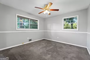 5686 Skyland Dr, Forest Park, GA 30297 - Photo 20
