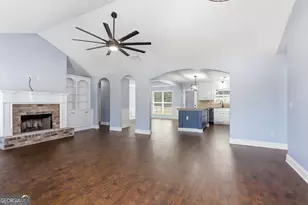 144 Briar Rose Blvd, Jefferson, GA 30549 - Photo 8